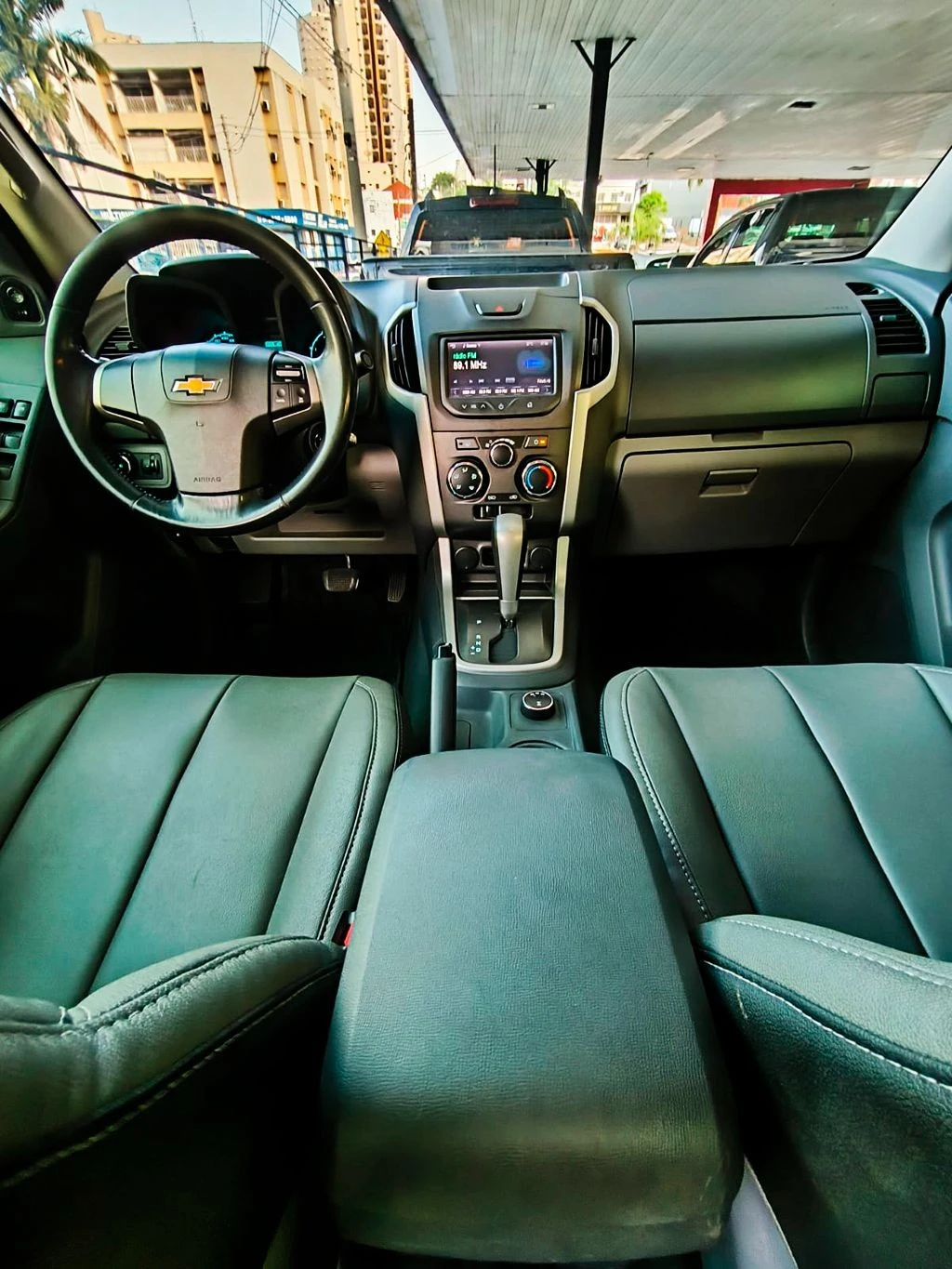 CHEVROLET S10