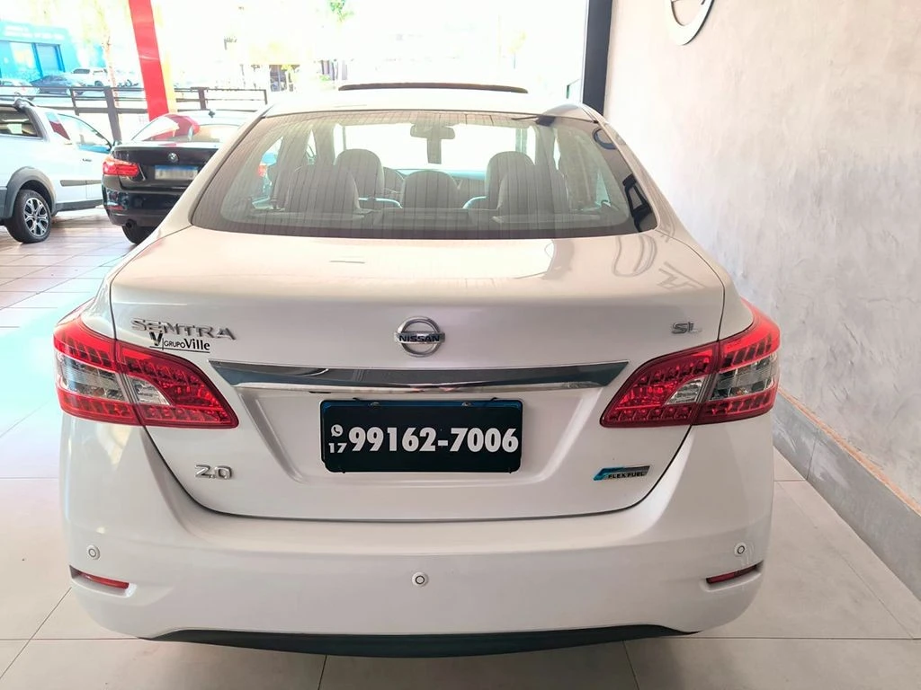 NISSAN SENTRA