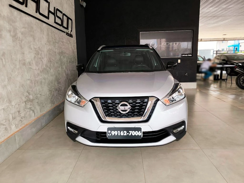 NISSAN KICKS
