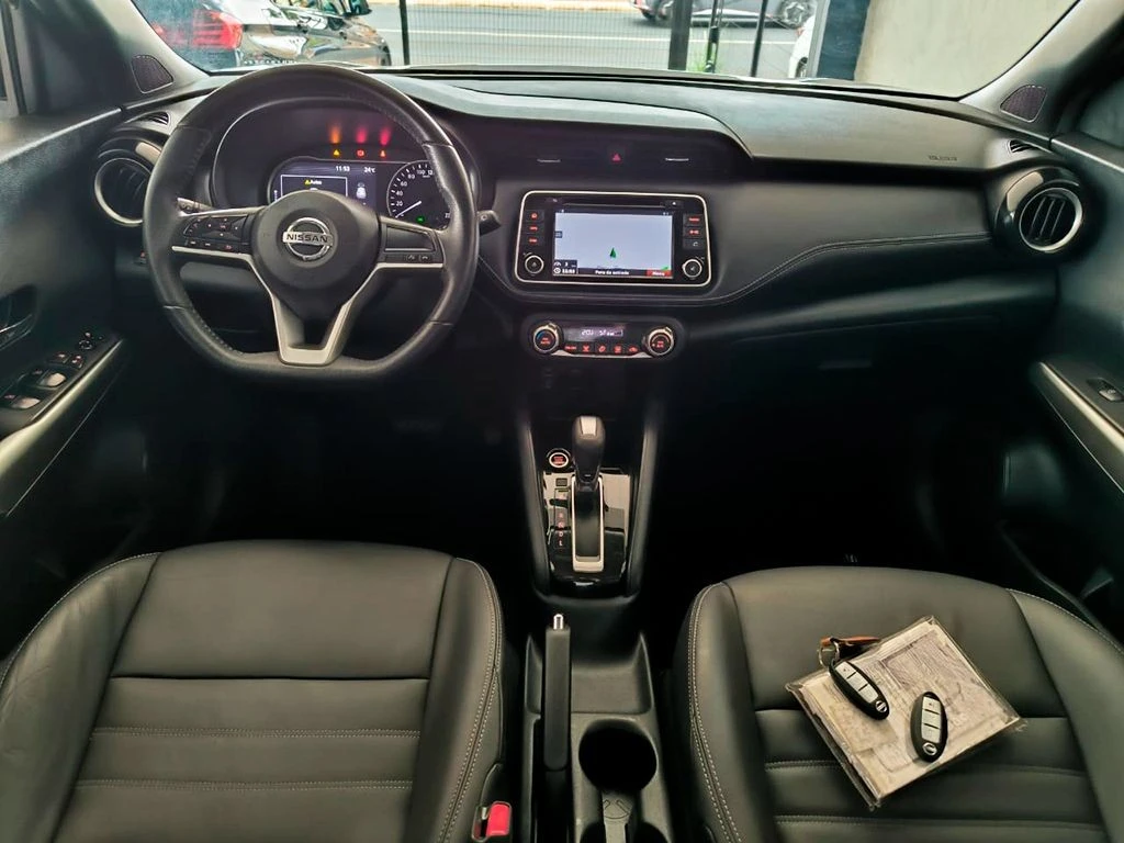 NISSAN KICKS