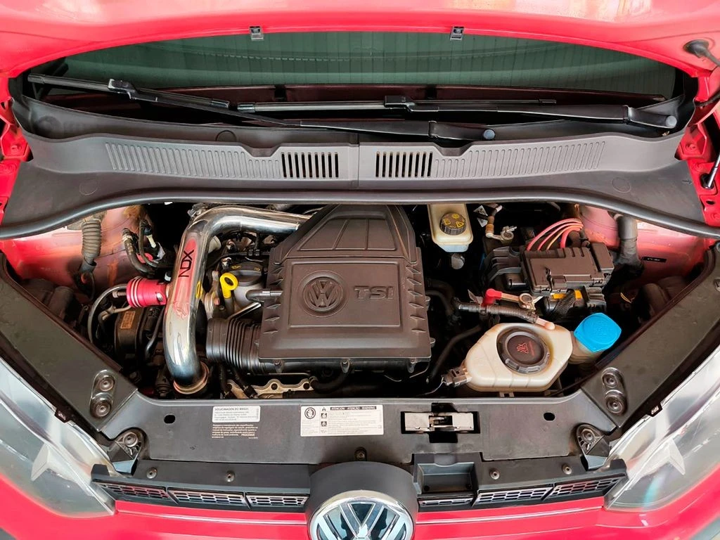 VOLKSWAGEN UP