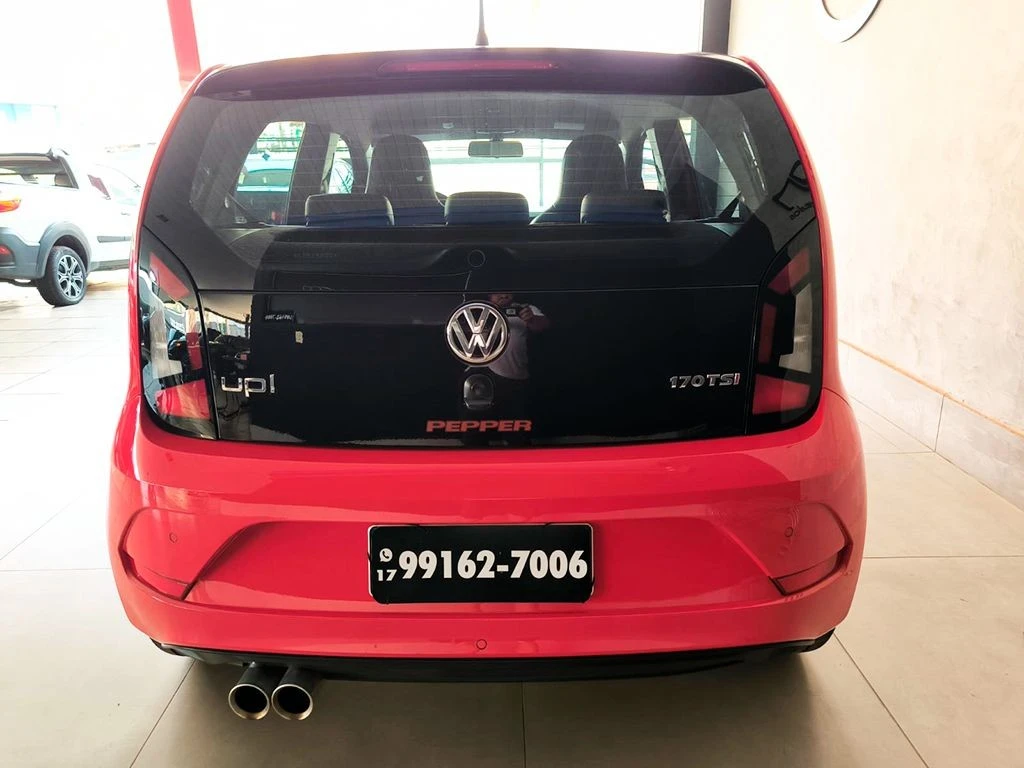 VOLKSWAGEN UP
