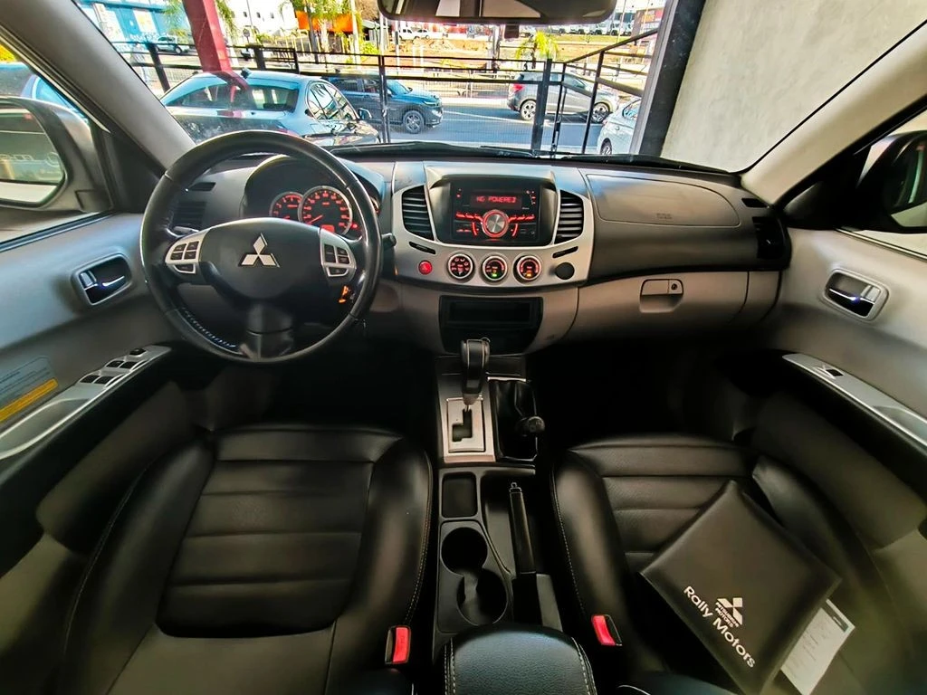 MITSUBISHI L200 OUTDOOR