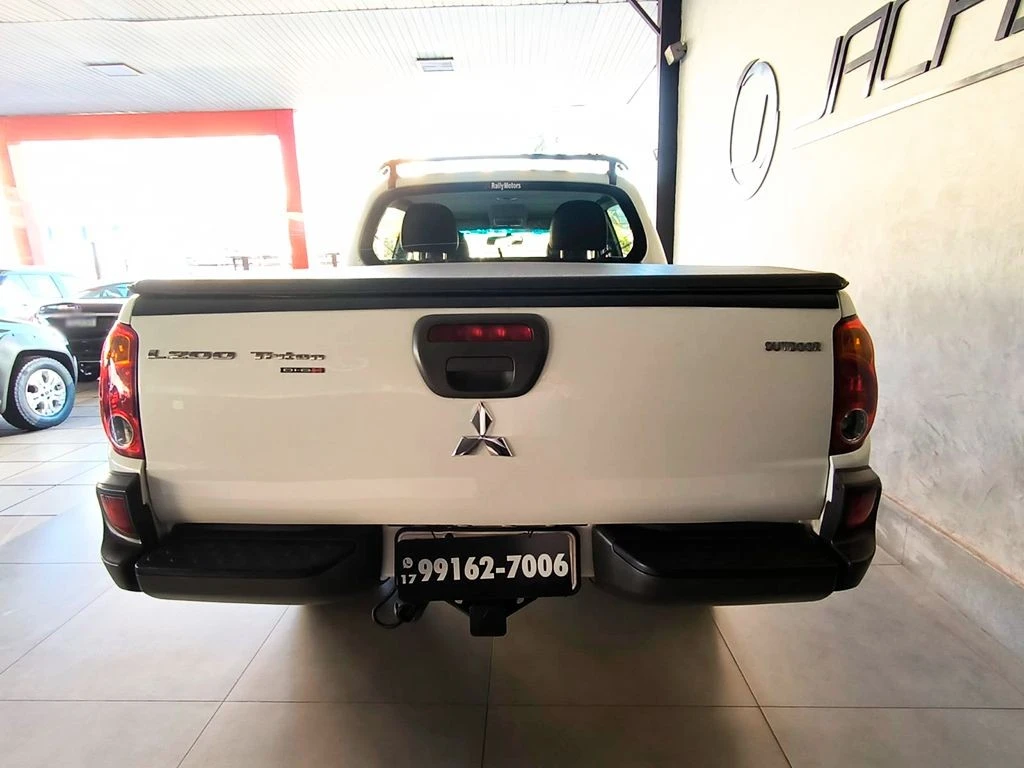 MITSUBISHI L200 OUTDOOR