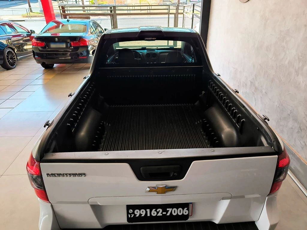CHEVROLET MONTANA