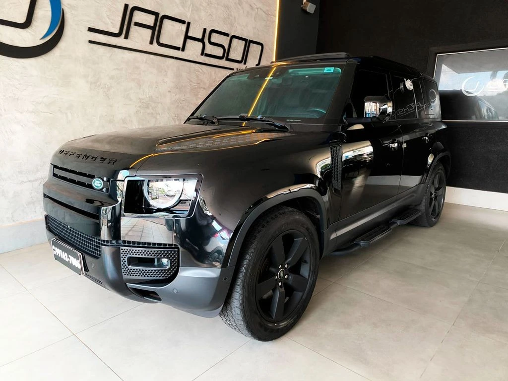 LAND ROVER DEFENDER