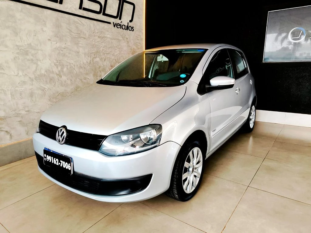 VOLKSWAGEN FOX