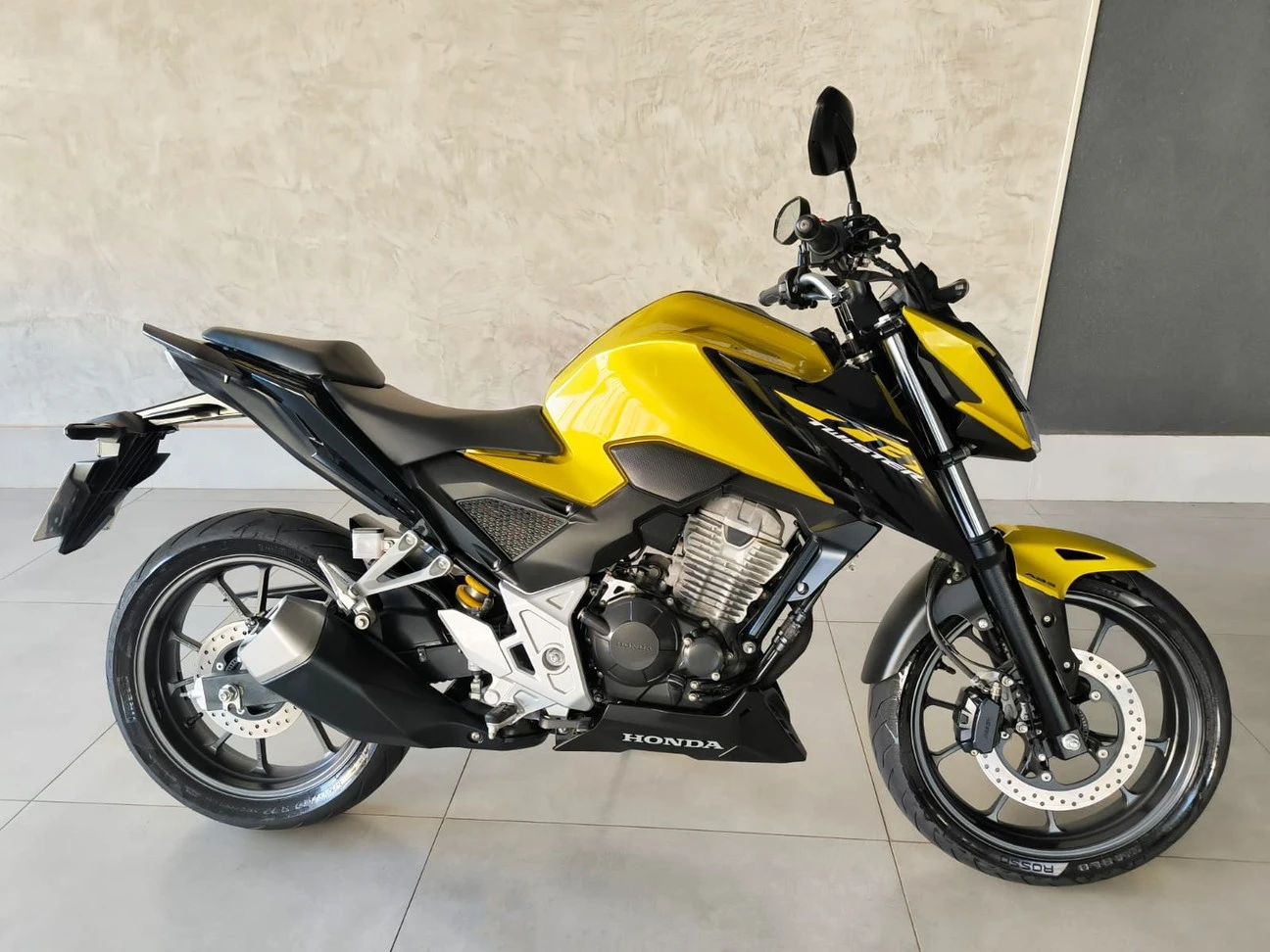 HONDA CB 300F TWISTER CBS