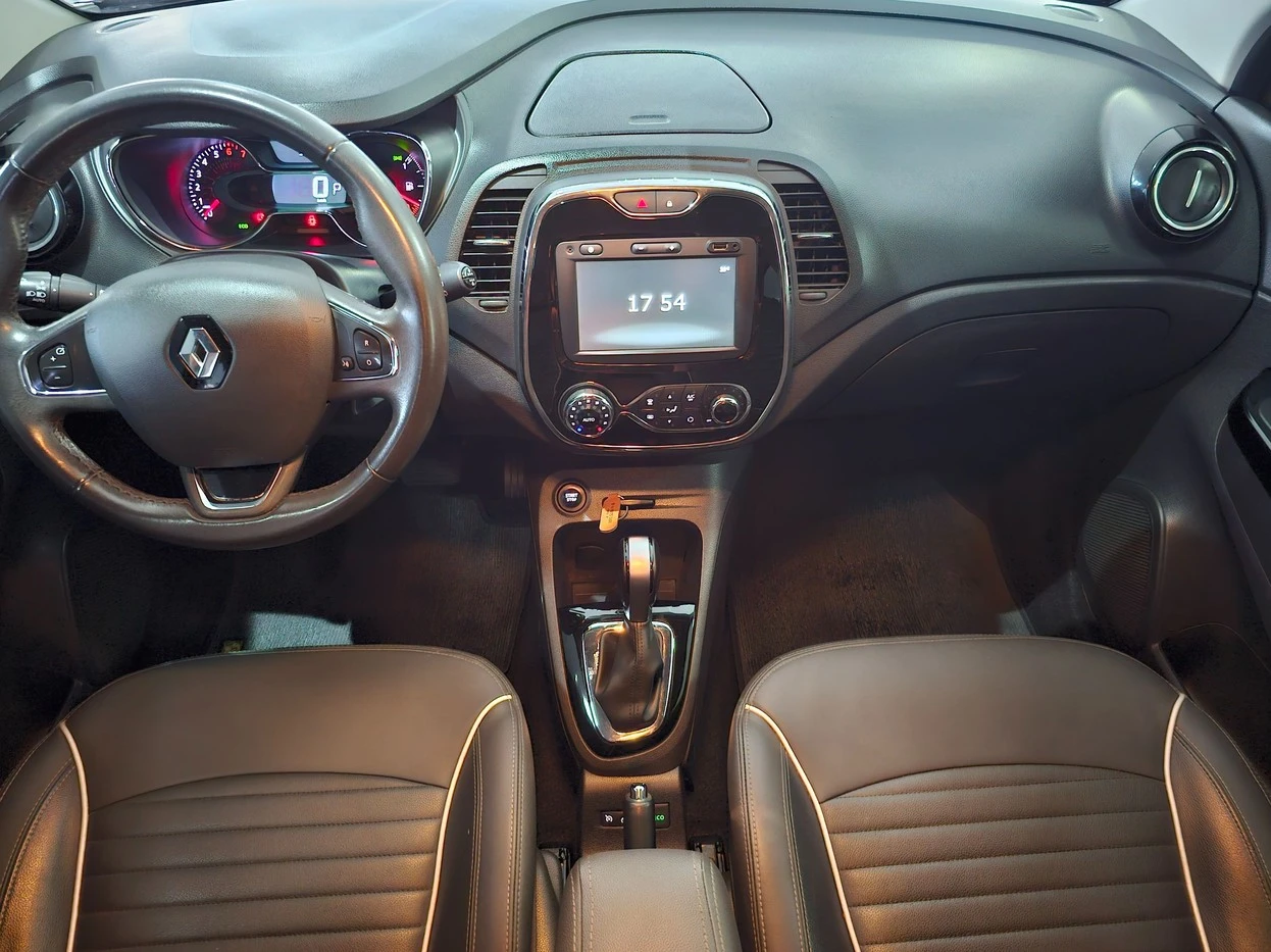 RENAULT CAPTUR
