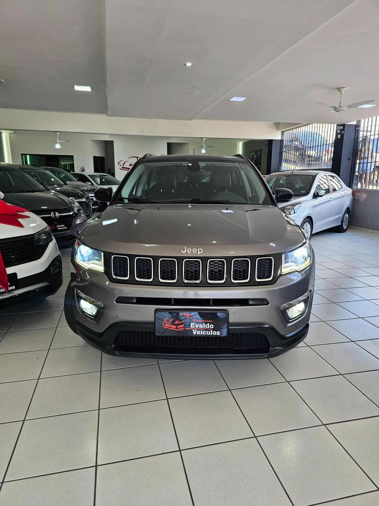 JEEP COMPASS