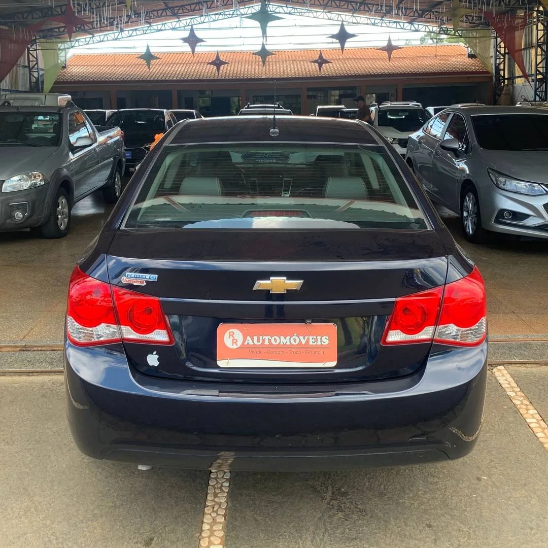 CHEVROLET CRUZE