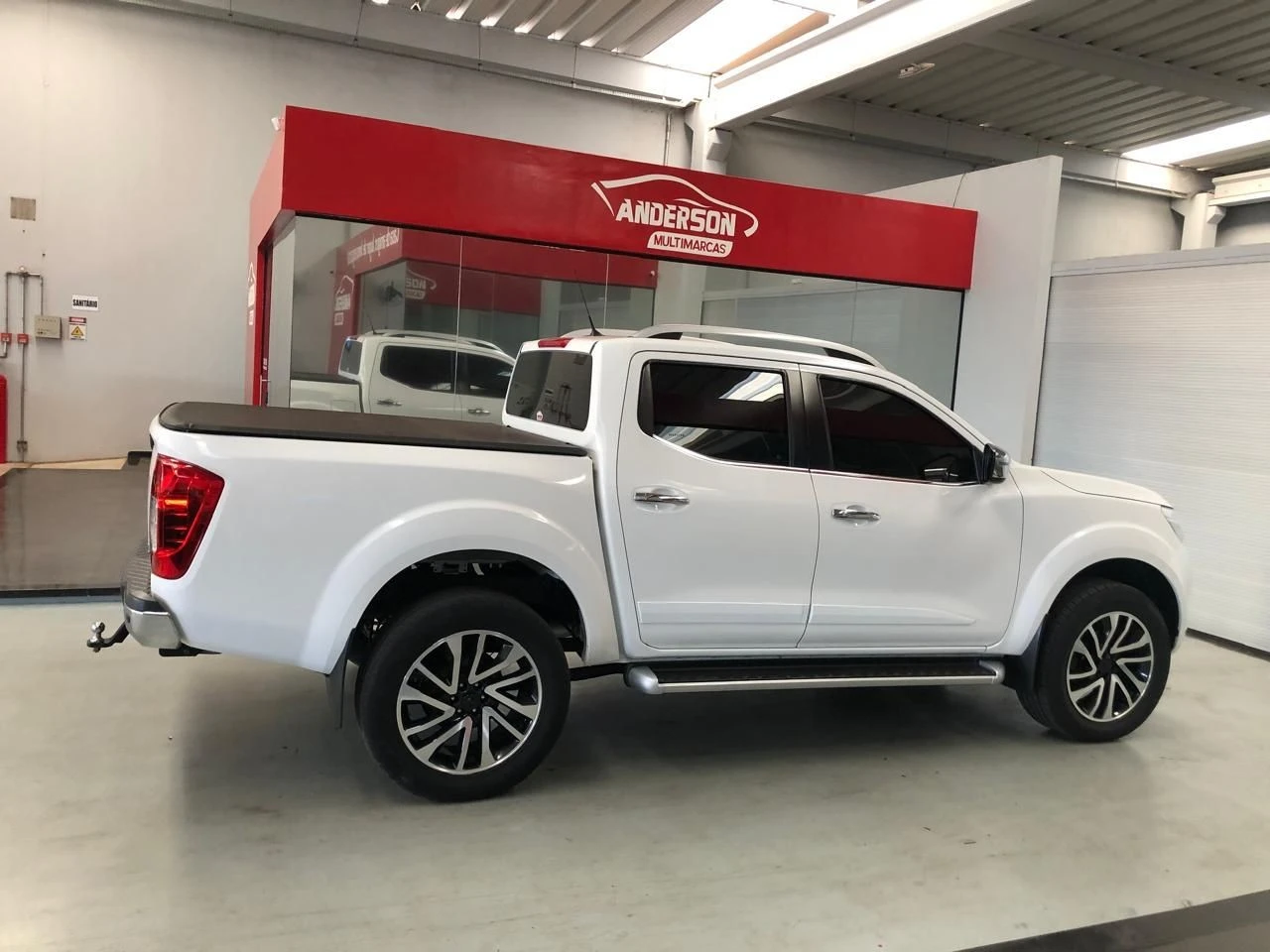 NISSAN FRONTIER