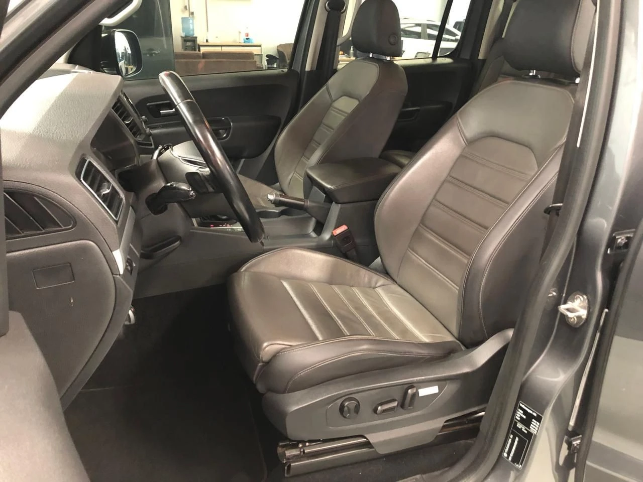 VOLKSWAGEN AMAROK