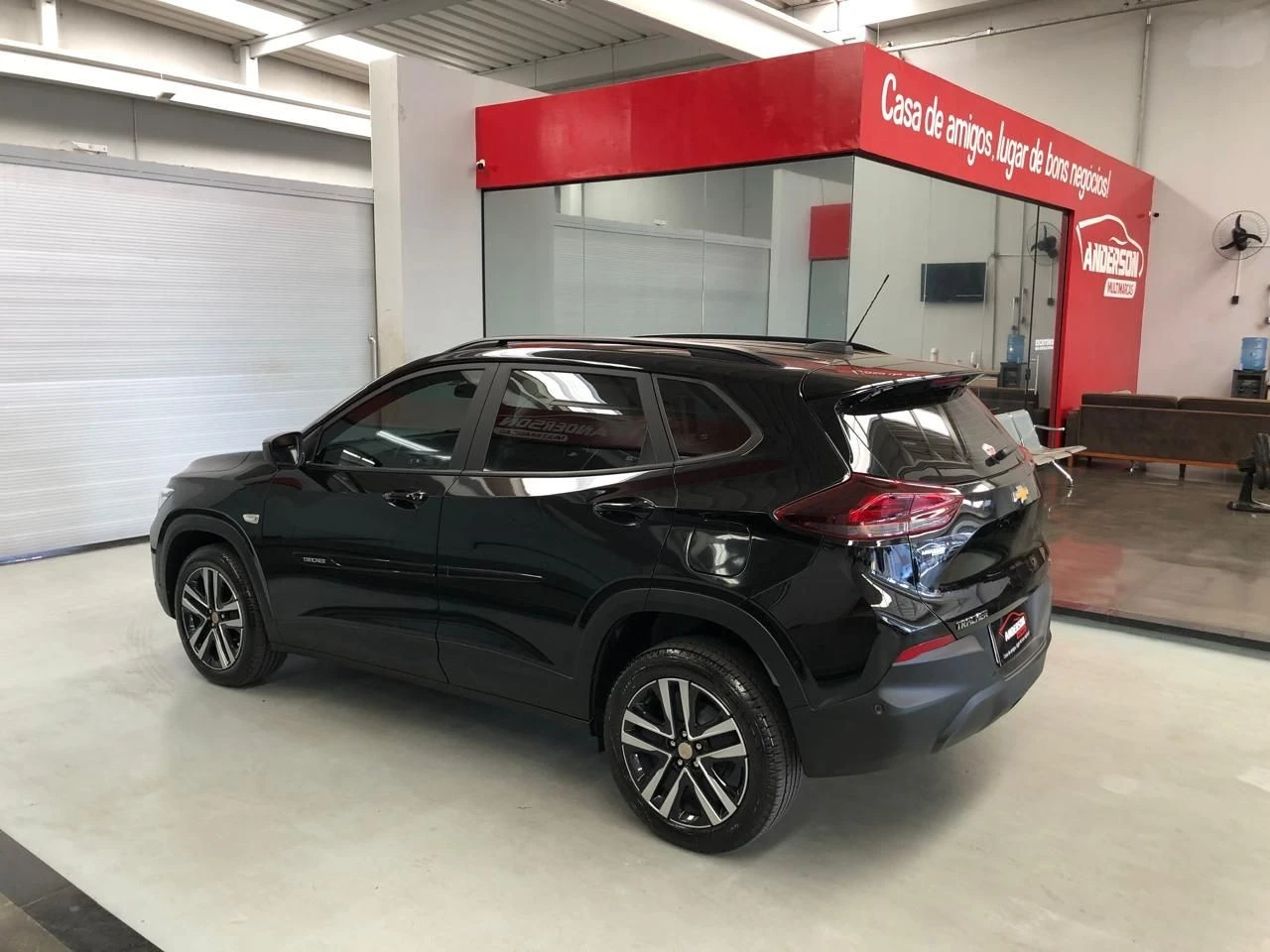 CHEVROLET TRACKER