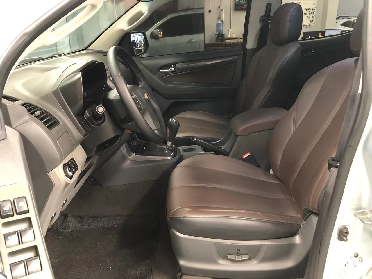 CHEVROLET S10