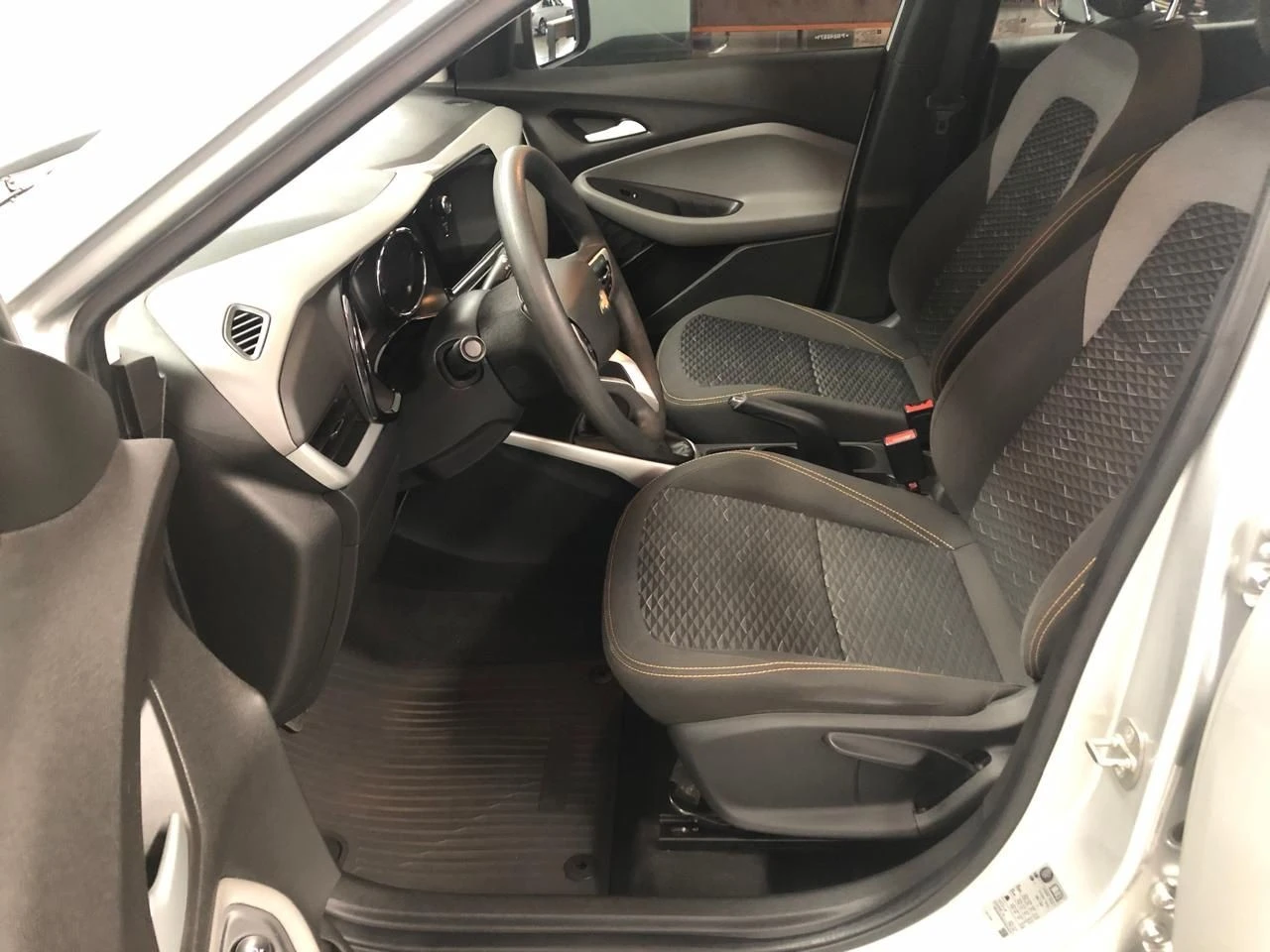 CHEVROLET MONTANA