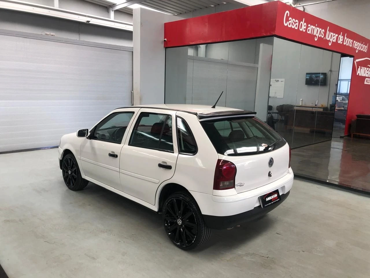 VOLKSWAGEN GOL