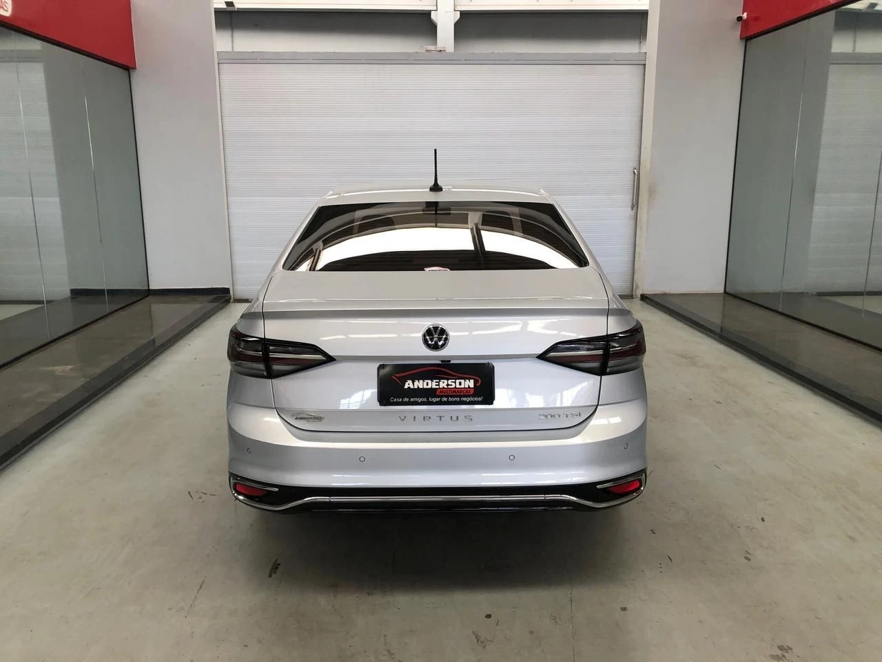 VOLKSWAGEN VIRTUS