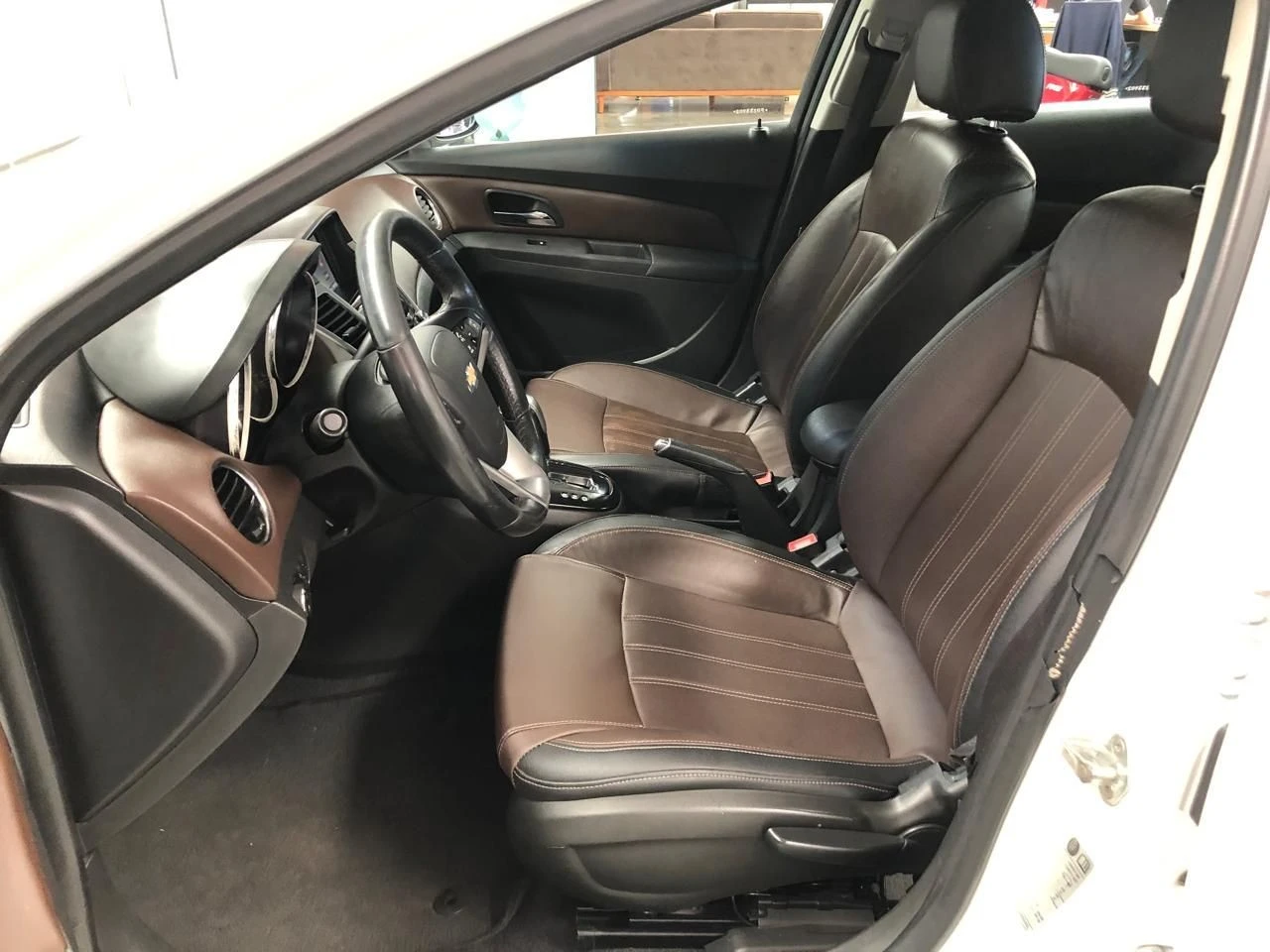 CHEVROLET CRUZE