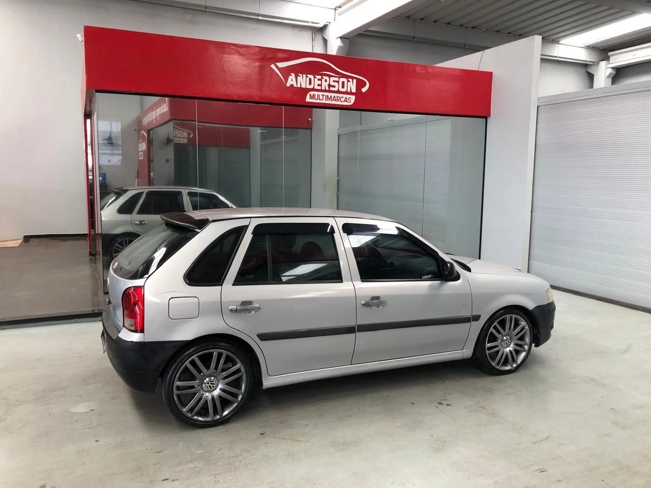 VOLKSWAGEN GOL