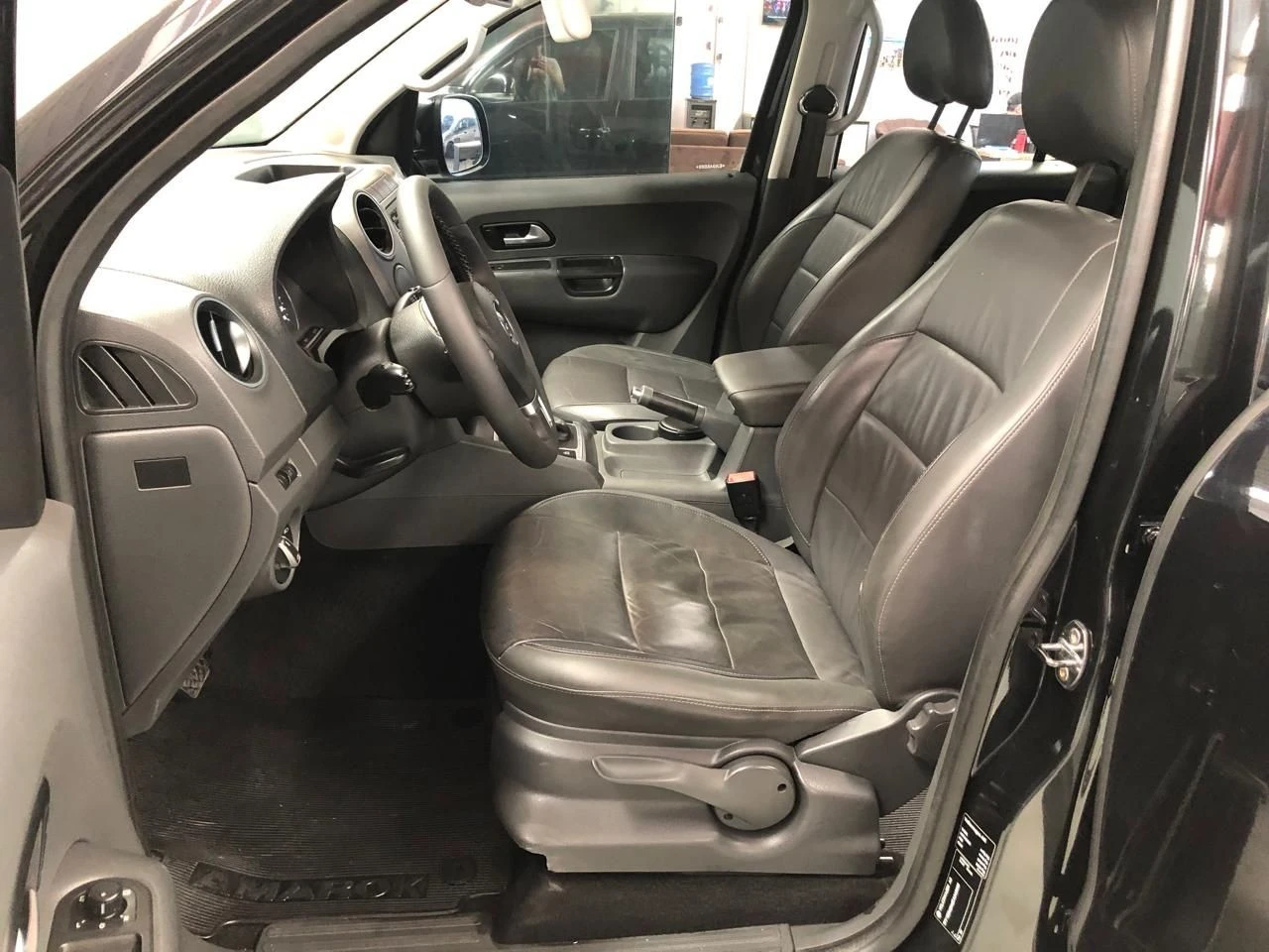 VOLKSWAGEN AMAROK