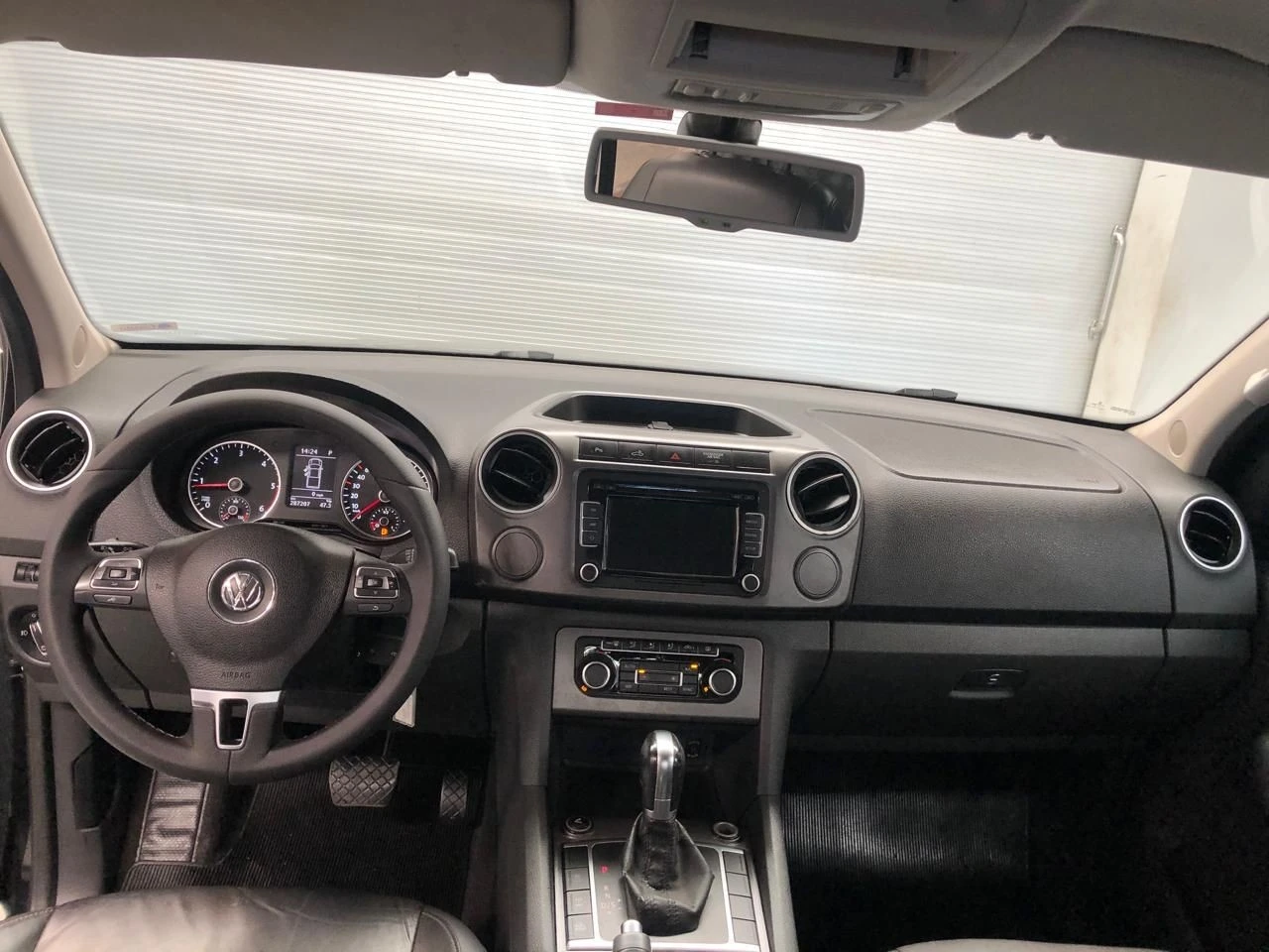 VOLKSWAGEN AMAROK