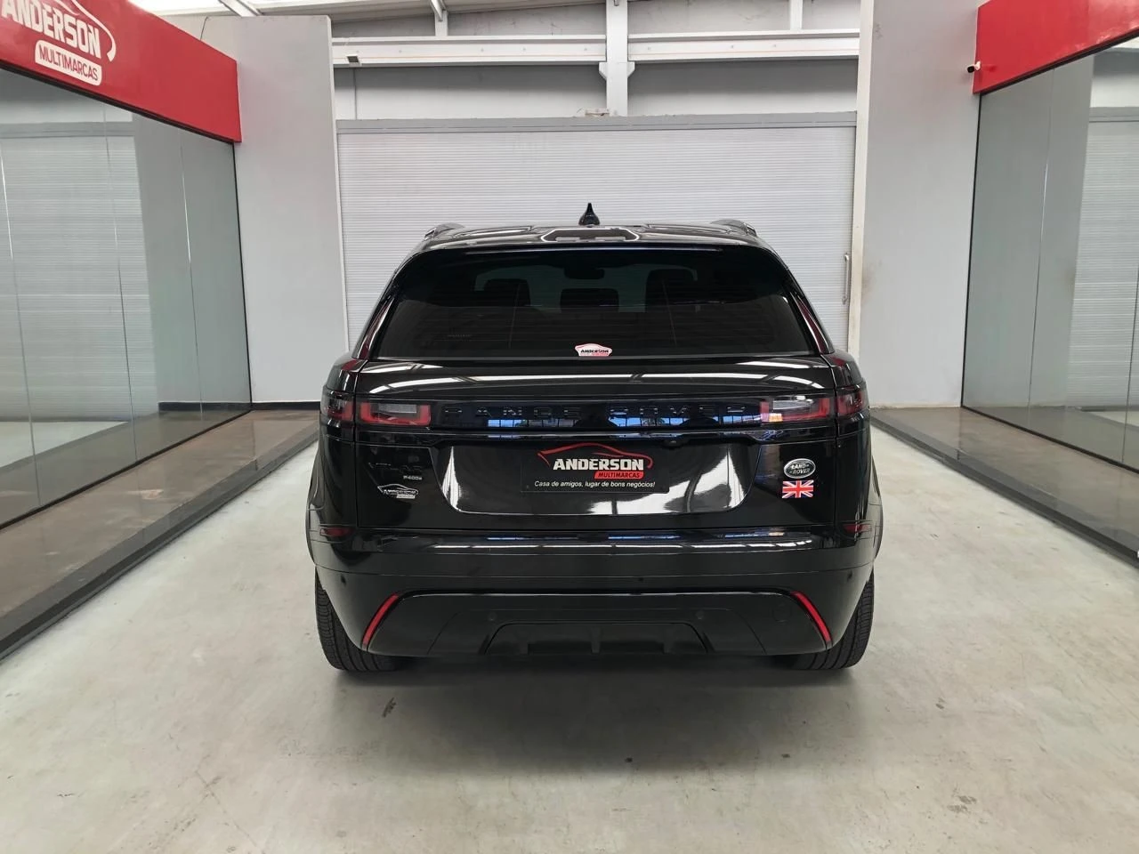 LAND ROVER RANGE ROVER VELAR