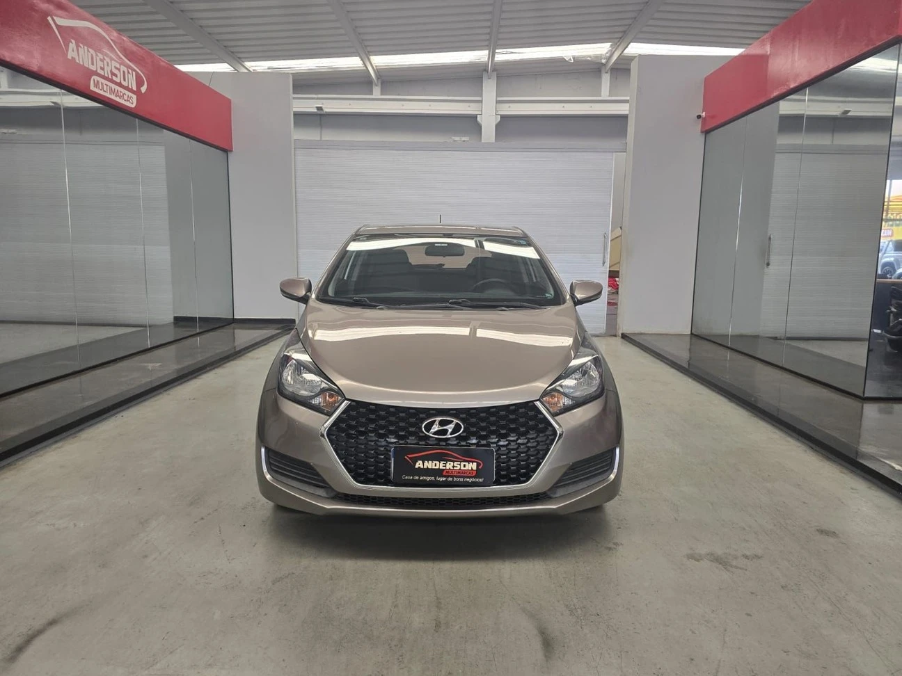 HYUNDAI HB20S