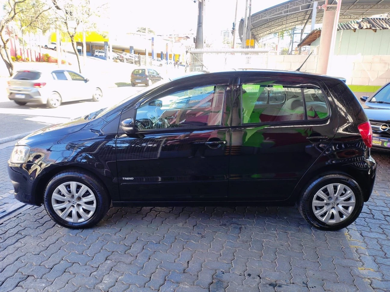 VOLKSWAGEN FOX