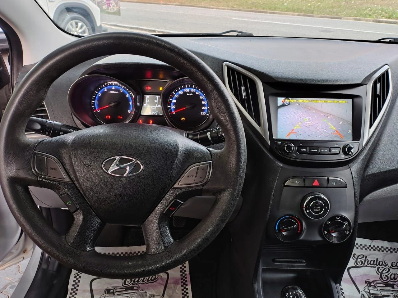 HYUNDAI HB20S
