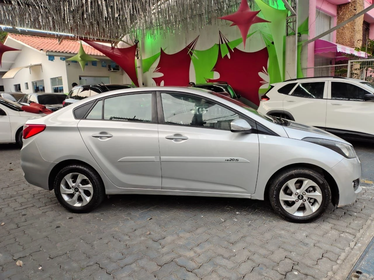 HYUNDAI HB20S