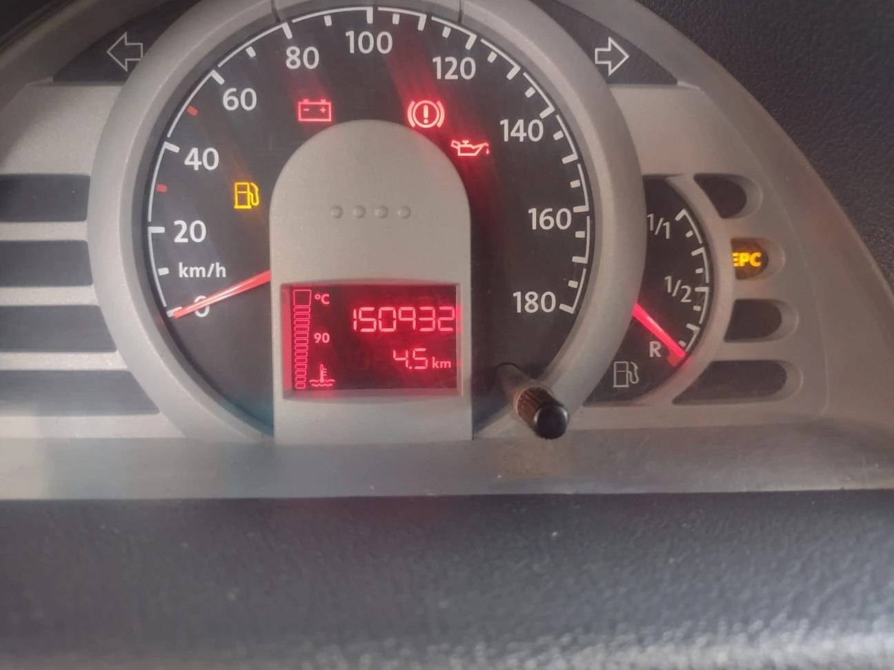 VOLKSWAGEN GOL