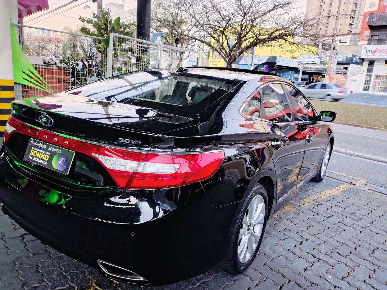 HYUNDAI AZERA