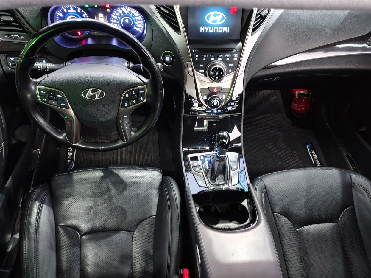 HYUNDAI AZERA