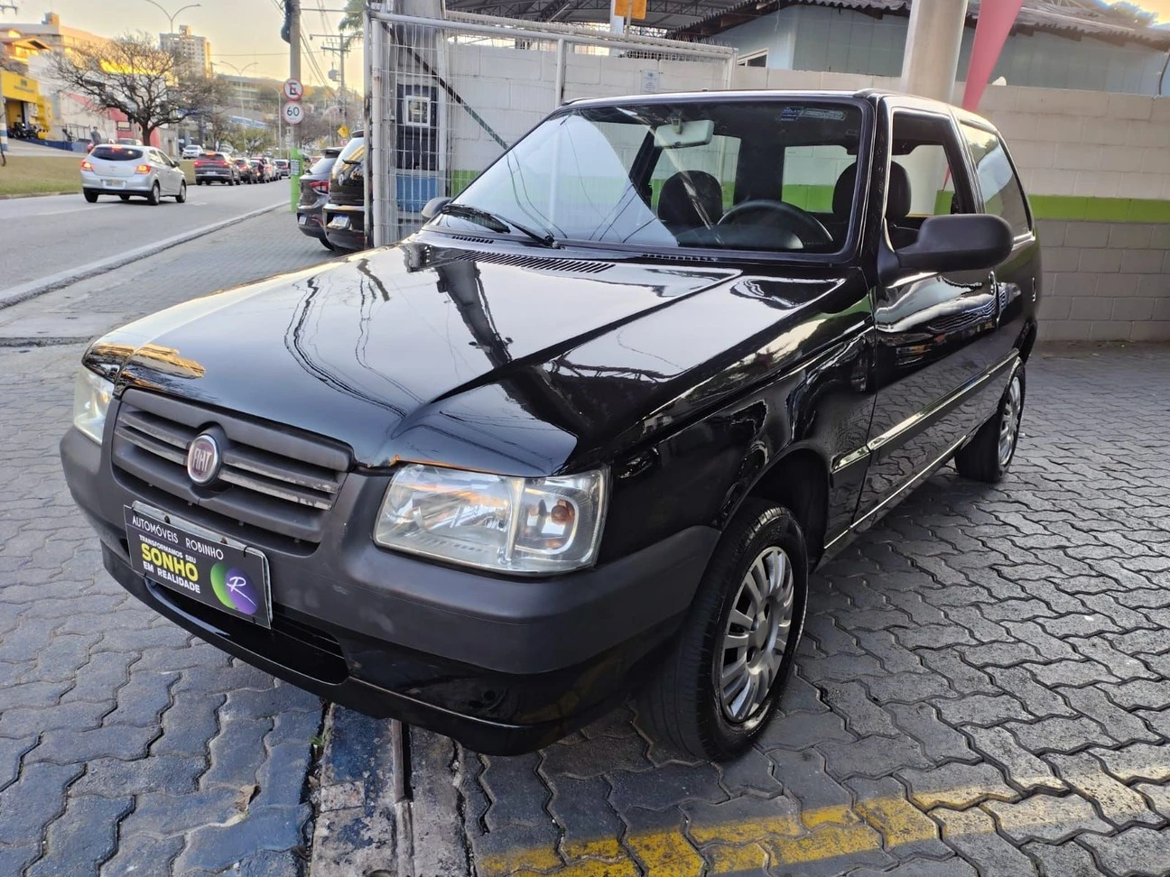FIAT UNO
