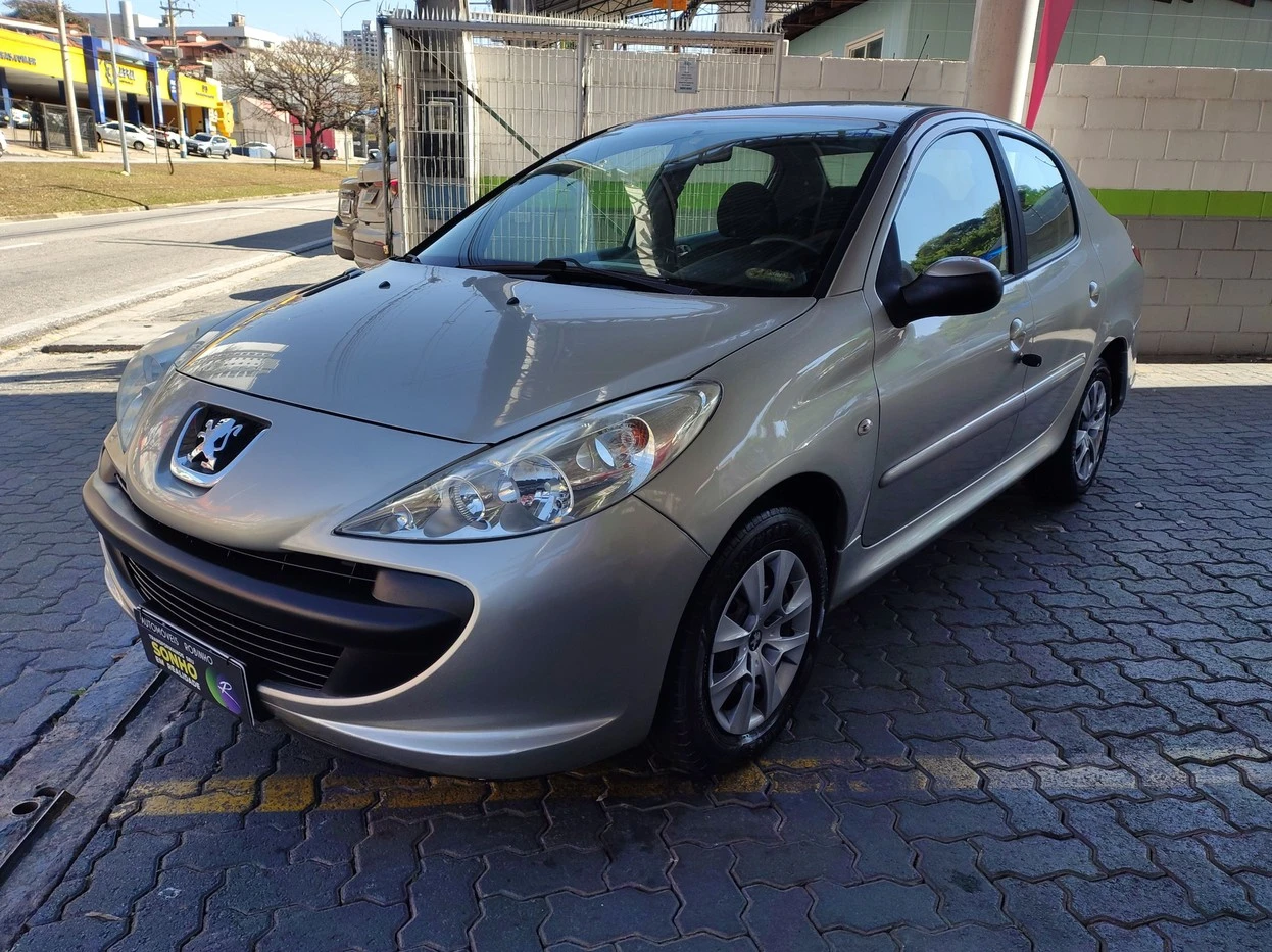 PEUGEOT 207