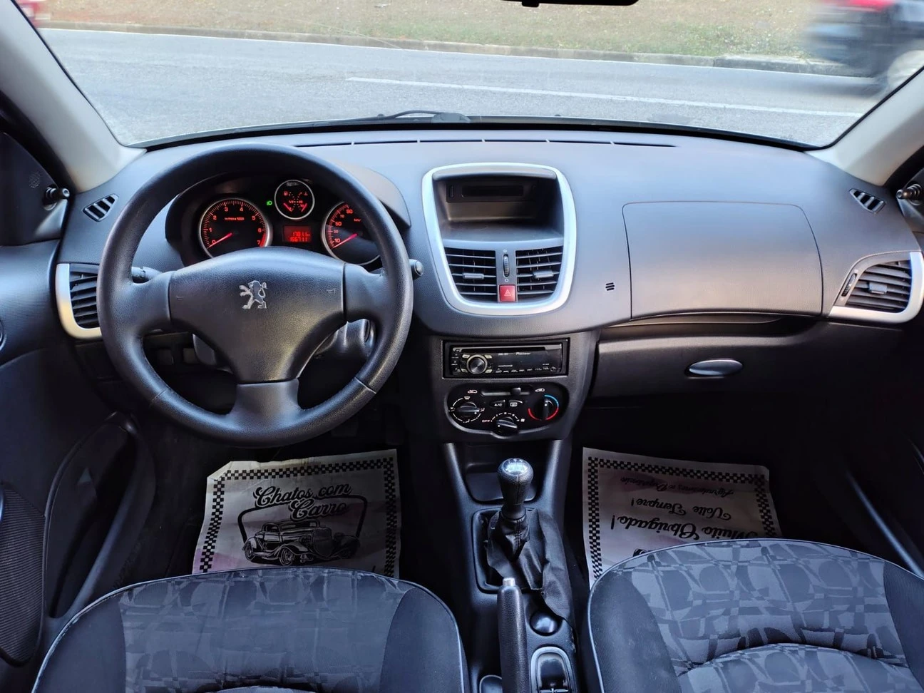 PEUGEOT 207