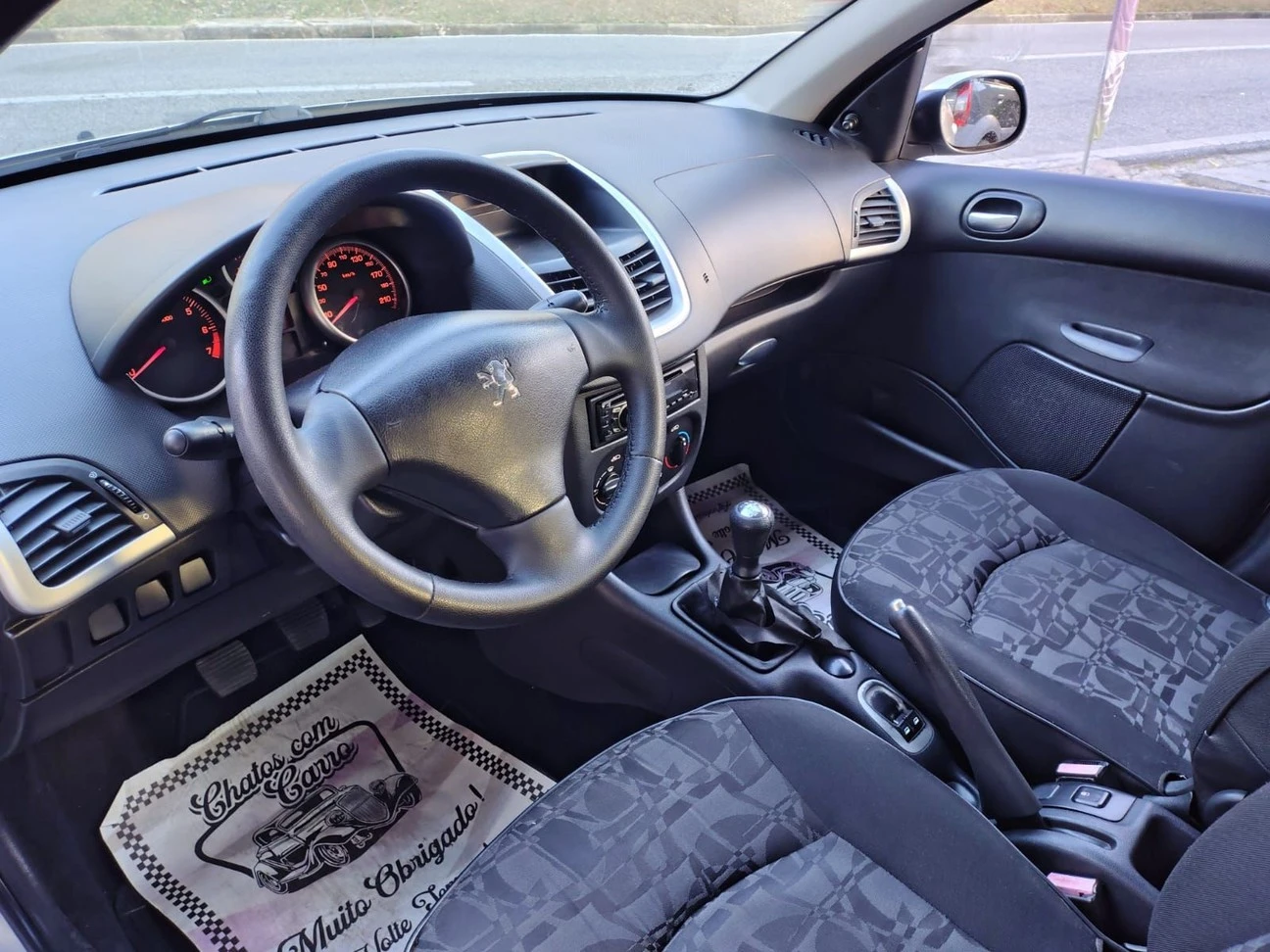 PEUGEOT 207