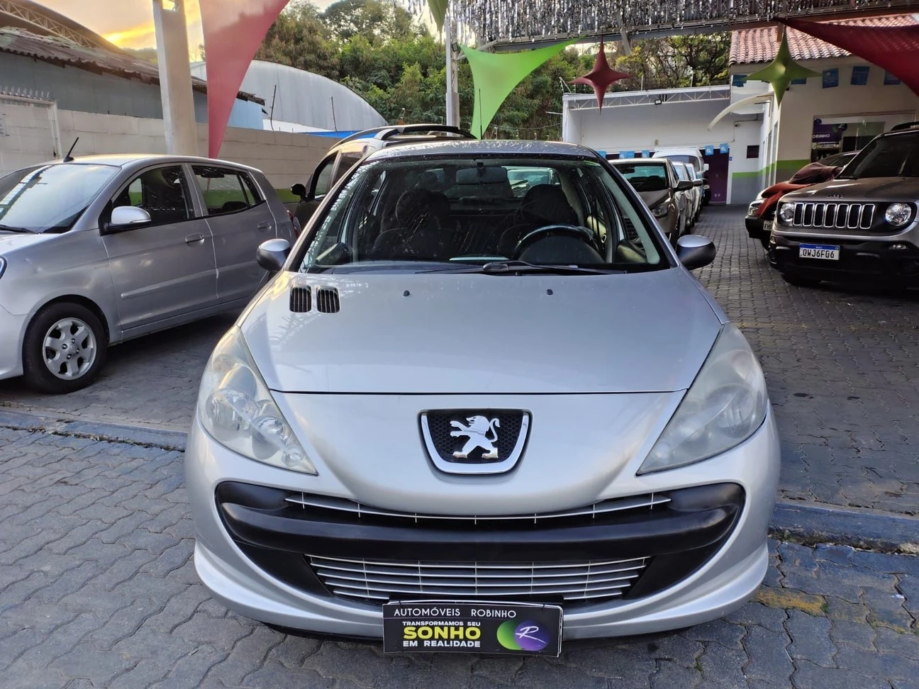 PEUGEOT 207