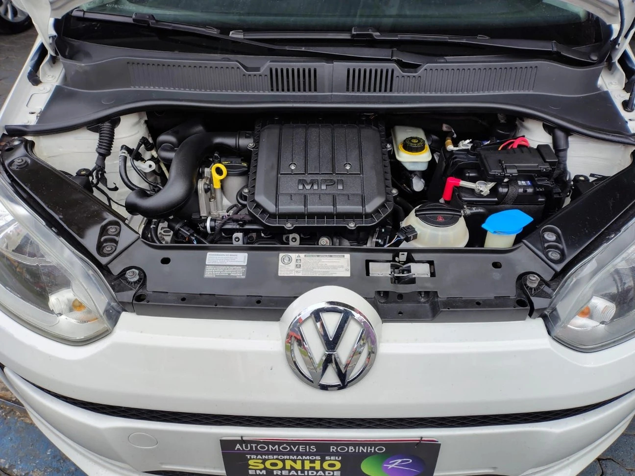 VOLKSWAGEN UP