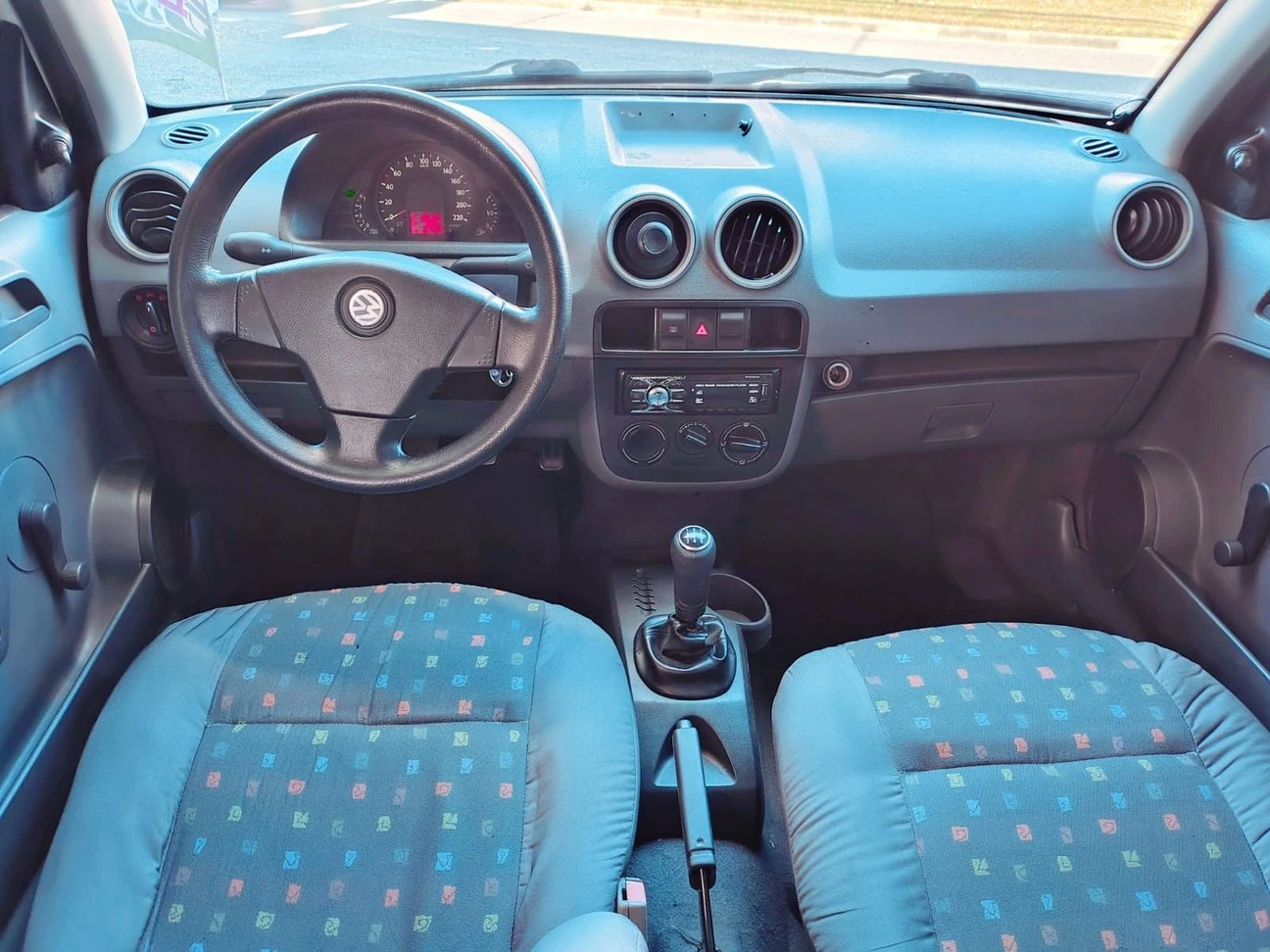 VOLKSWAGEN PARATI