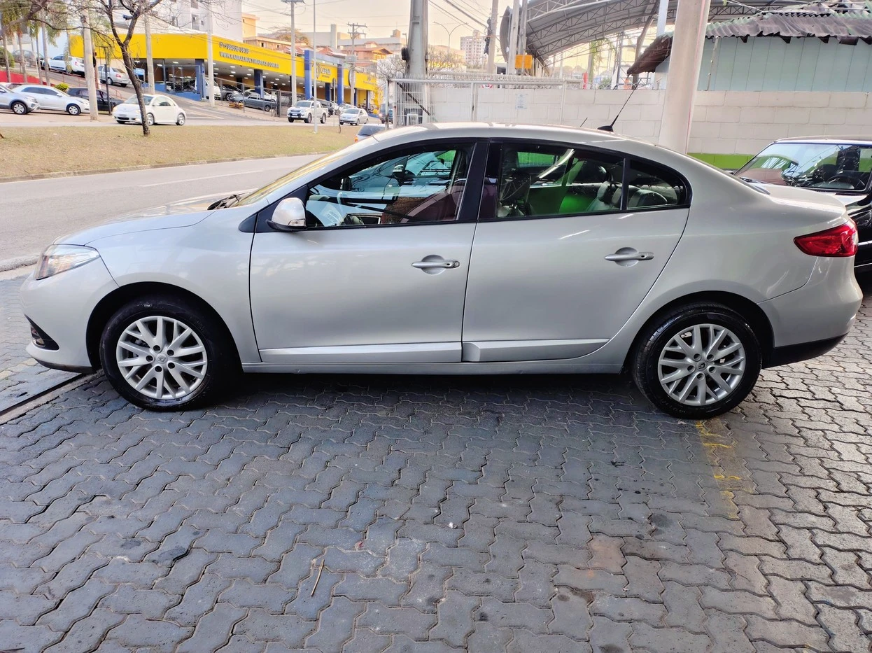 RENAULT FLUENCE