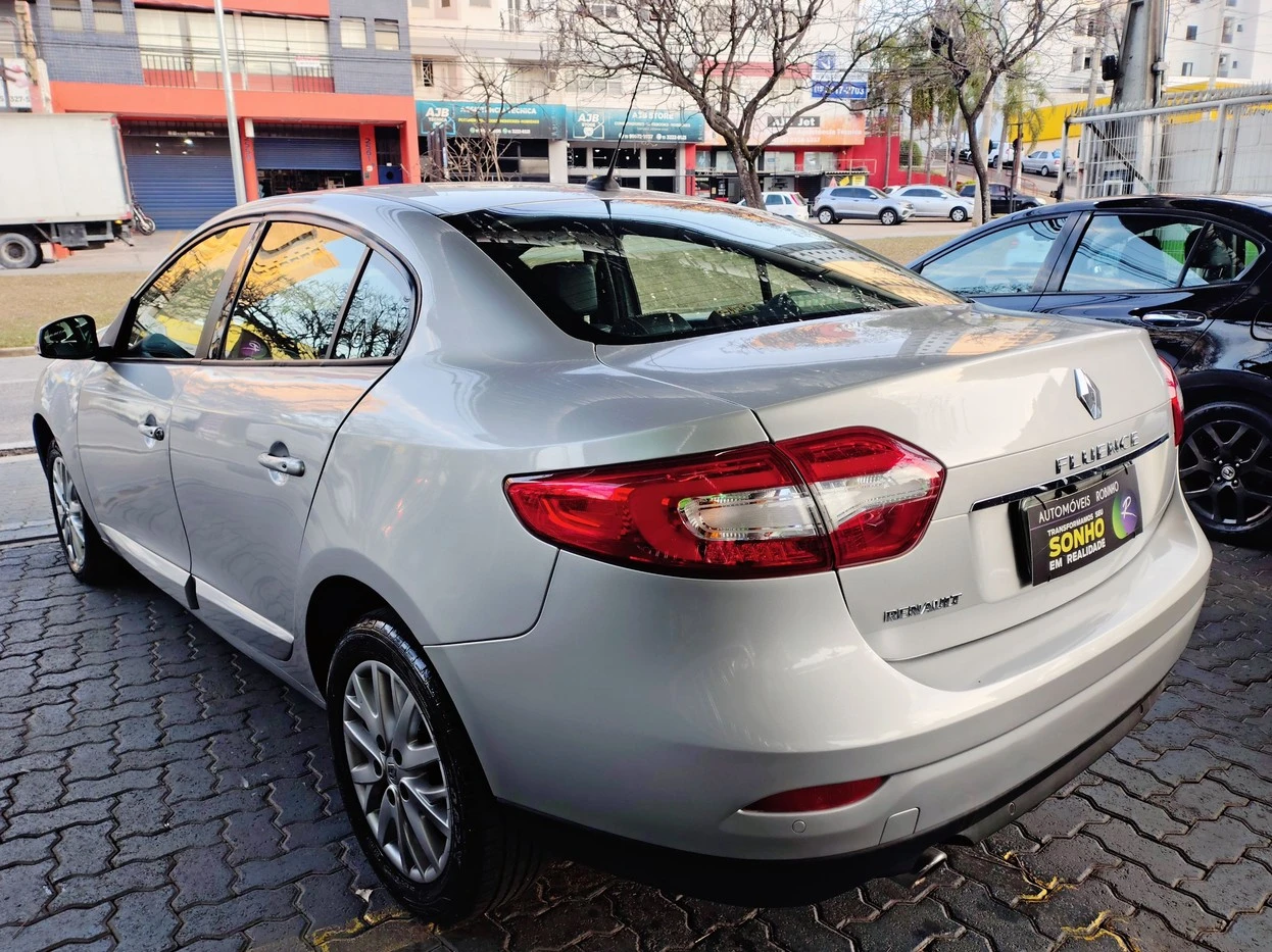 RENAULT FLUENCE