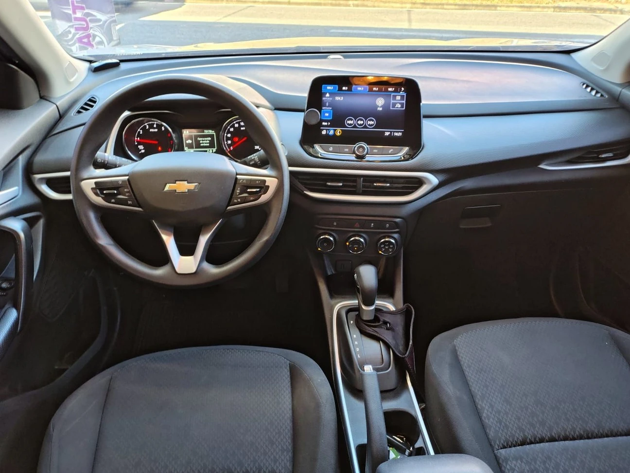 CHEVROLET TRACKER