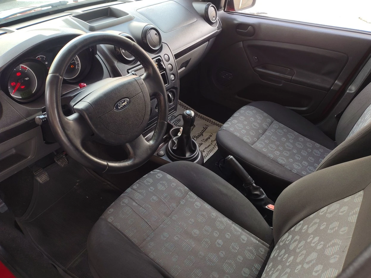 FORD FIESTA