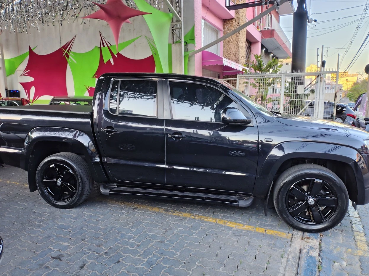 VOLKSWAGEN AMAROK