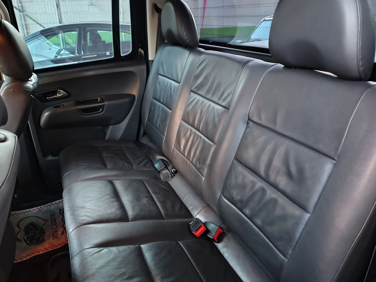VOLKSWAGEN AMAROK