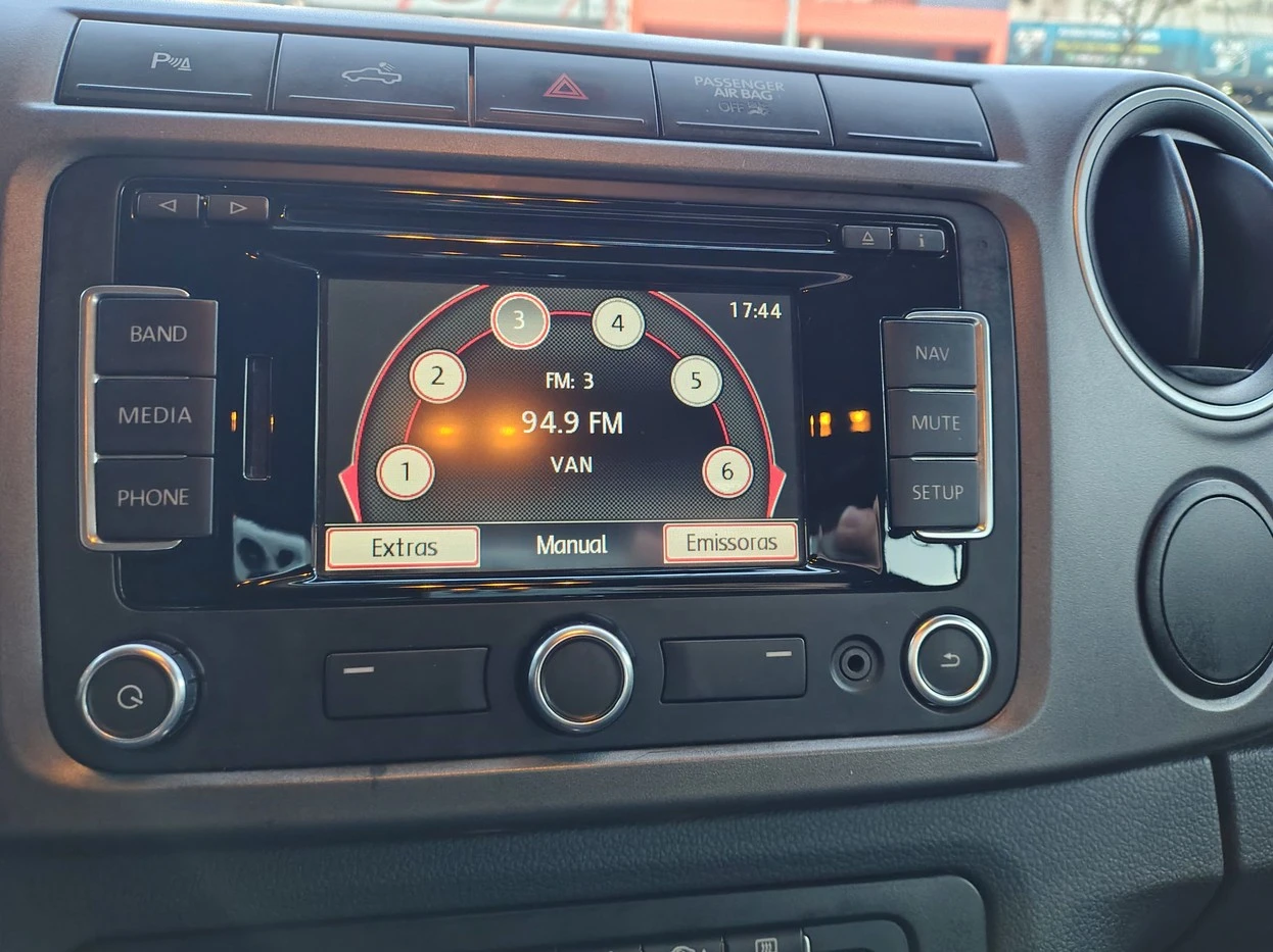 VOLKSWAGEN AMAROK