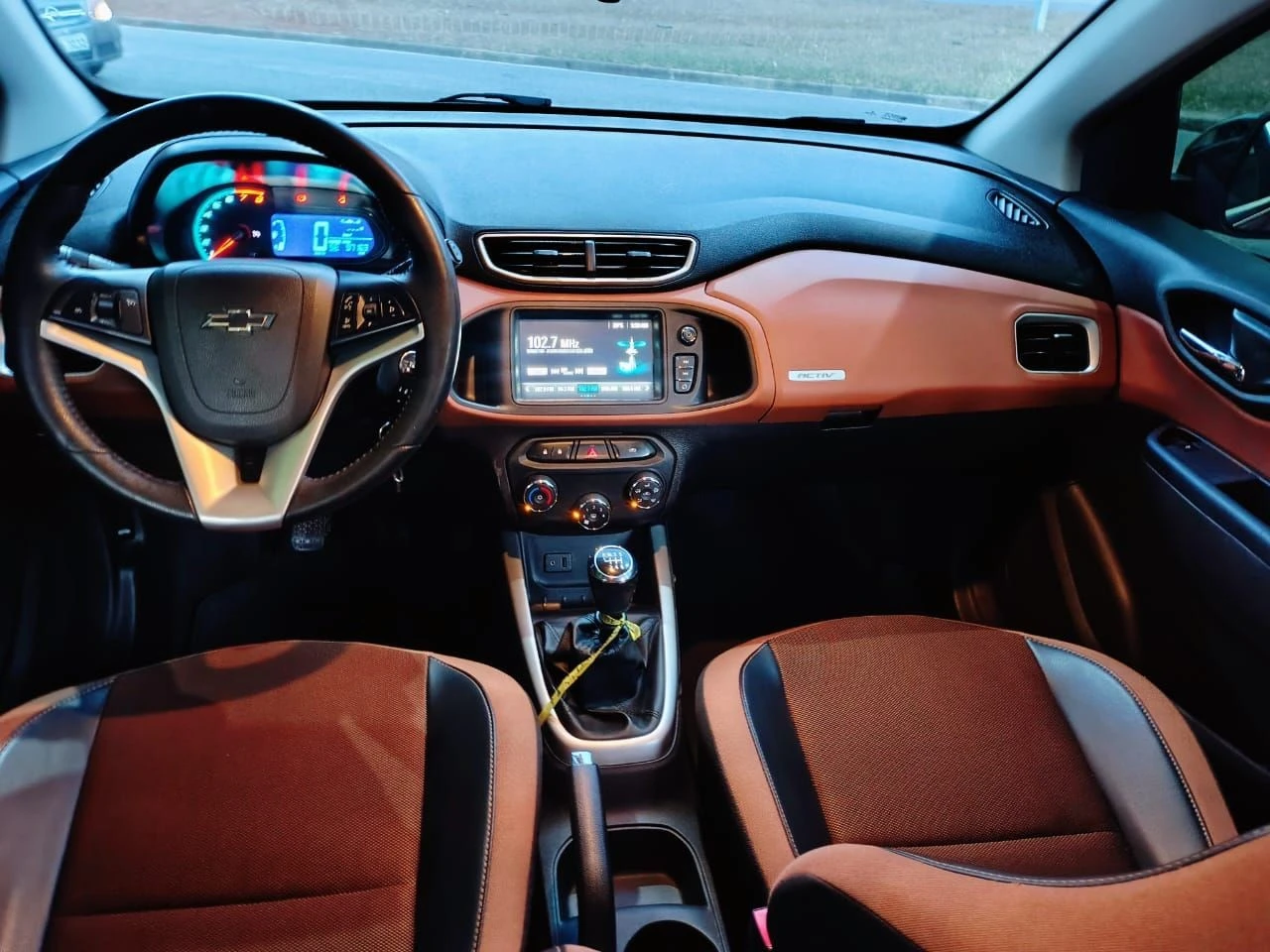 CHEVROLET ONIX