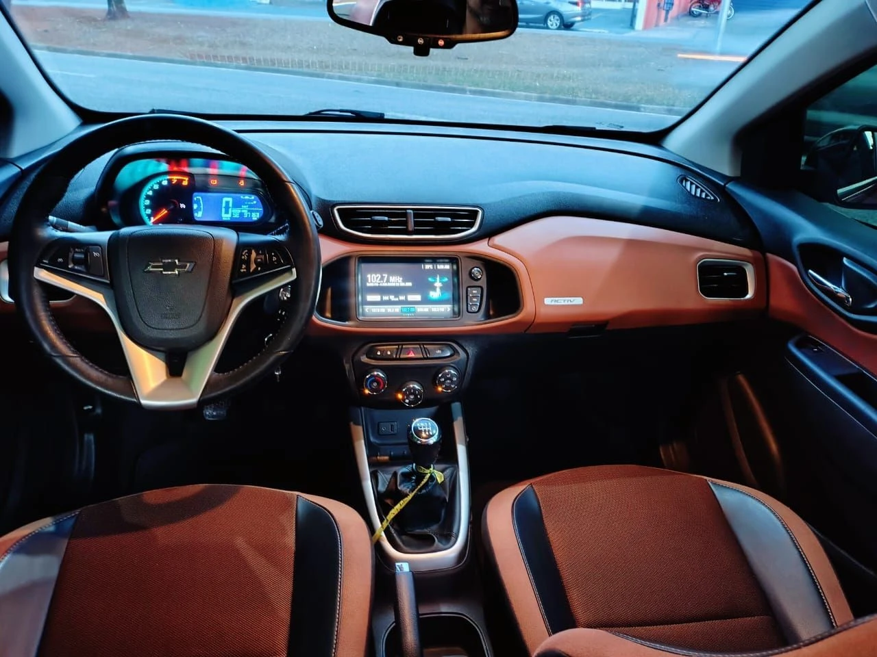 CHEVROLET ONIX